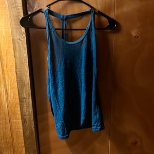 Old navy tank size XS with open back